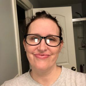 Meet your Posher, Tracy